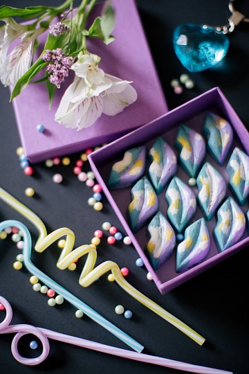 Подарочный набор «Губки» из 12 конфет